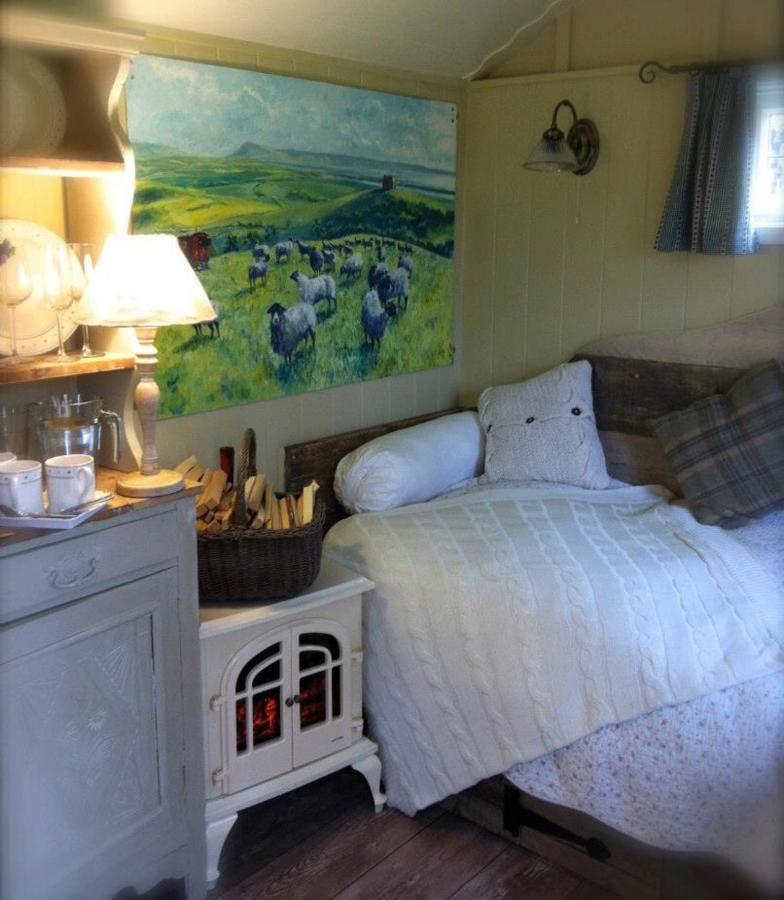 Beech Shepherds Hut York Exteriör bild